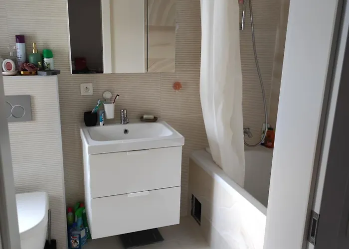 Arlon Guest House Quarto em Acomodações Particulares *